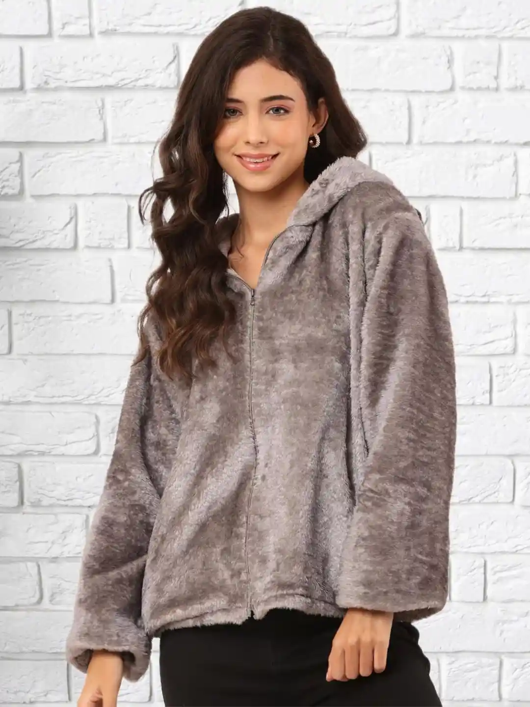 69 FASHION STREET Women Hooded Solid Lightweight Sherpa Jacket