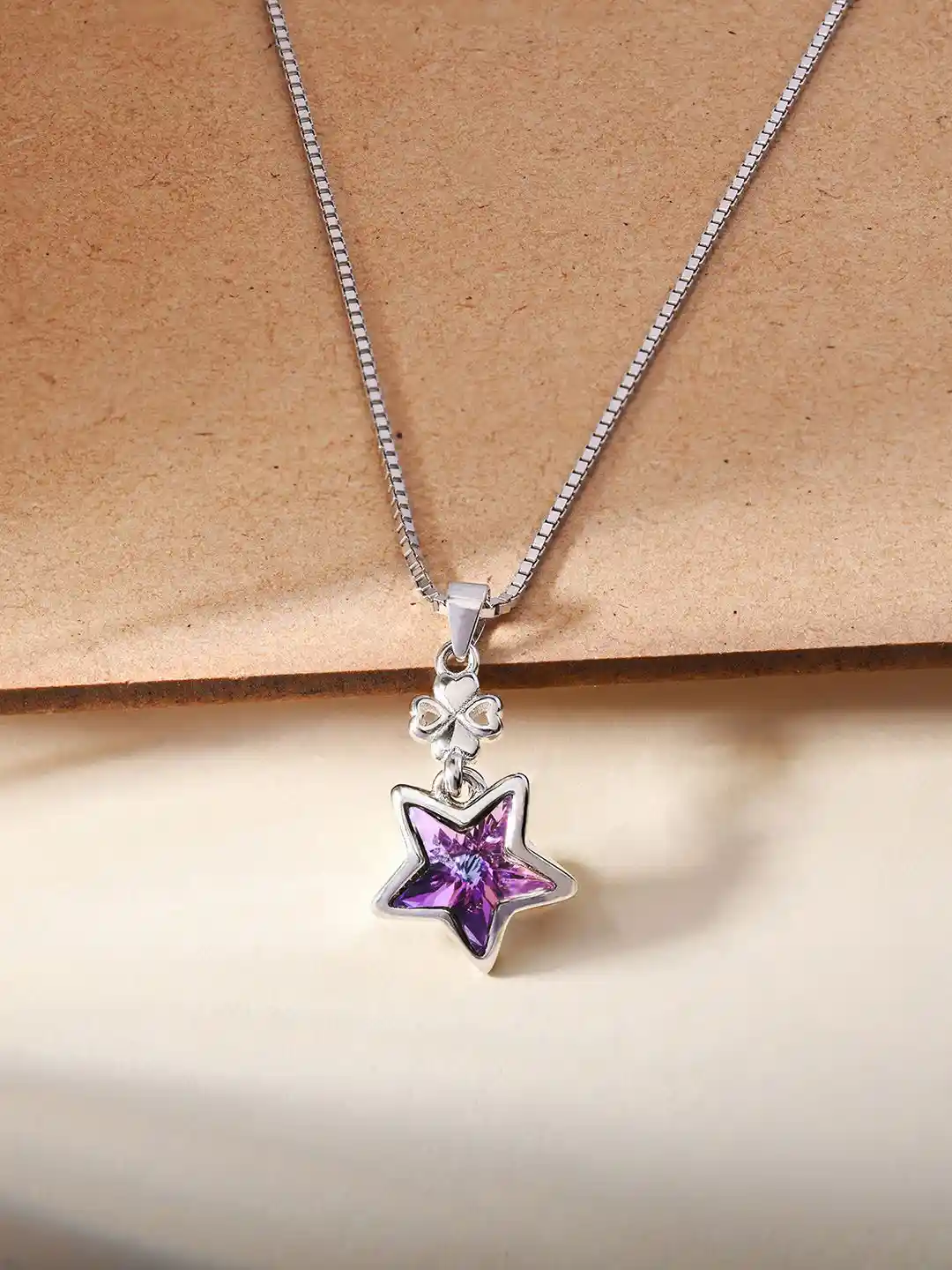 TOUCH925 925 Silver Artificial Stones Studded Star Shaped Pendant with Chain