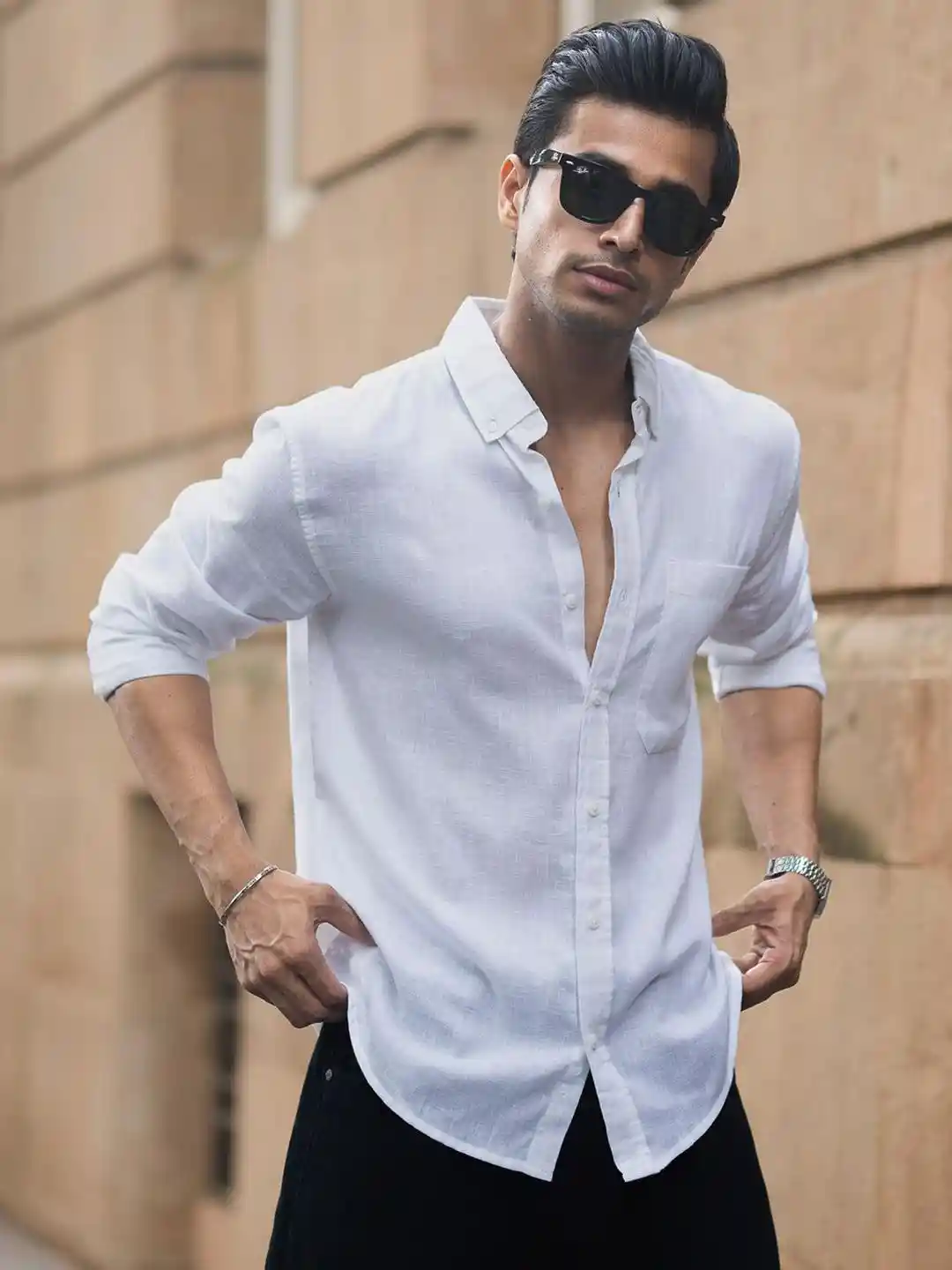 Powerlook Men Solid Spread Collar Casual Shirt