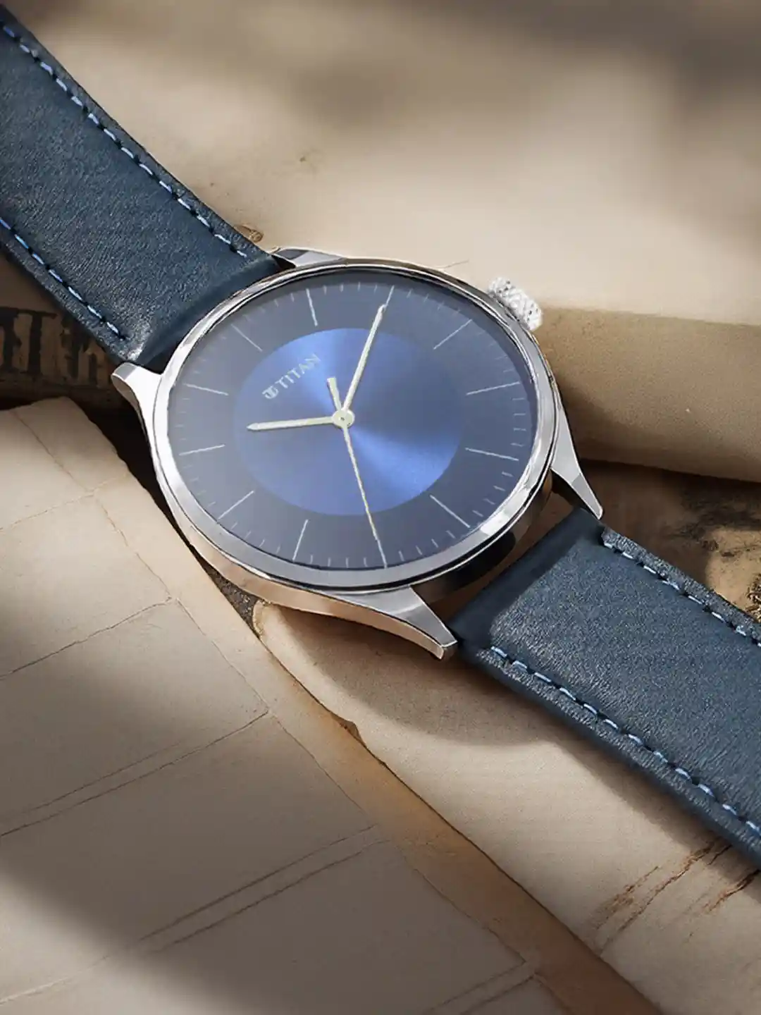 Titan Neo Men Blue Analogue watch 1802SL06