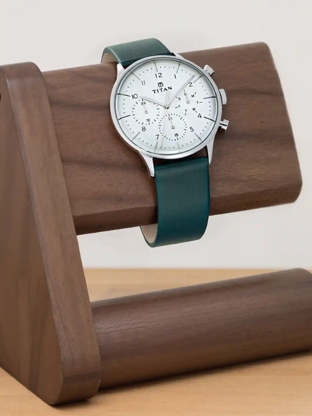 Mens Watches 90102sl03 Titan Watch Price Titan NQ90102SL03 On