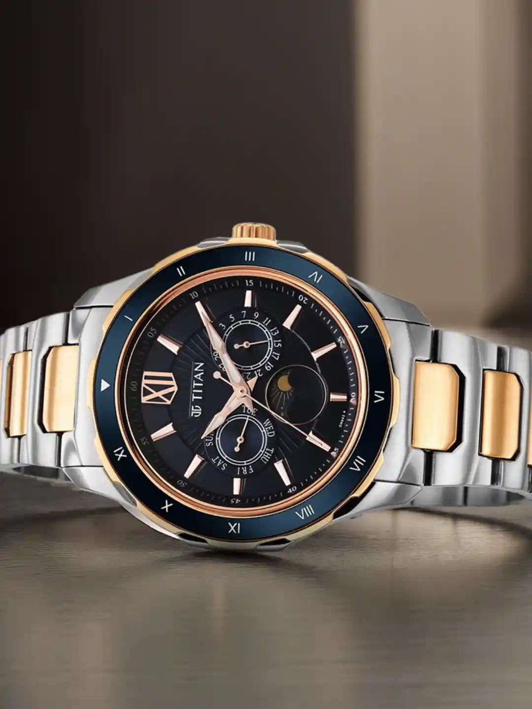 Titan Men Stainless Steel Bracelet Style Straps Analogue Watch