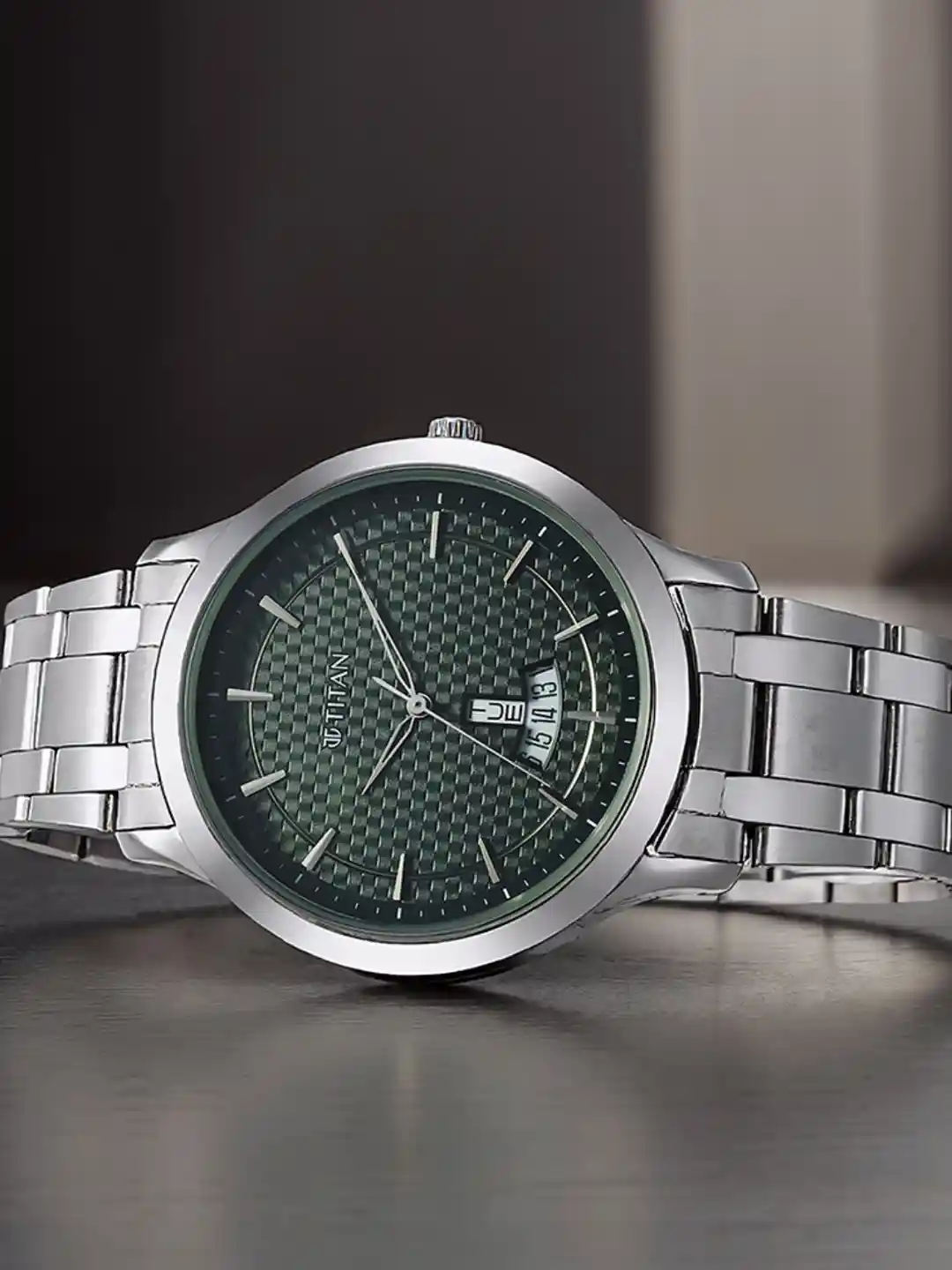 Stainless Steel Titan Pay Powered Watch Titan Quartz Analog With