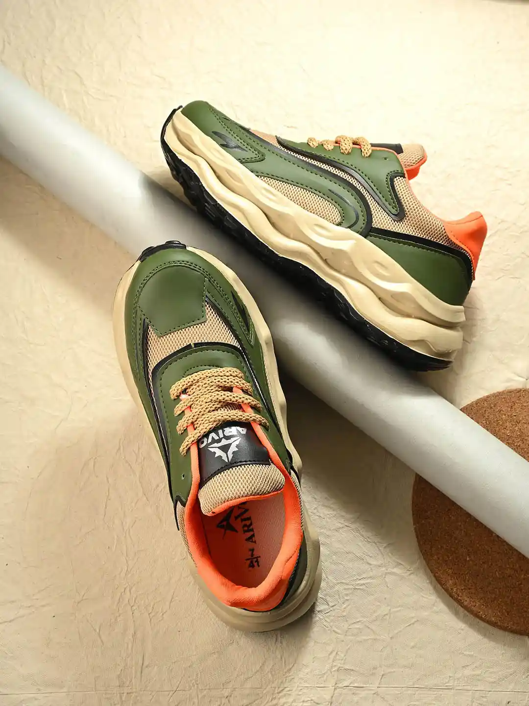 Hotel Kalinga Travis Scott Air Force 3m Saucony Xodus Meilleures