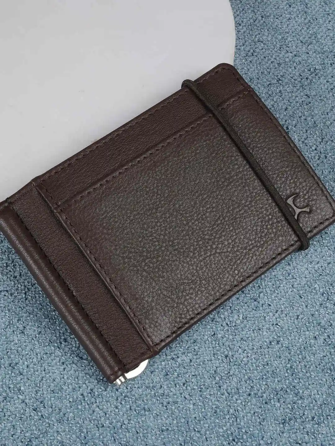 Buy Mochi Men Brand Logo Textured Leather Wallets Wallets for
