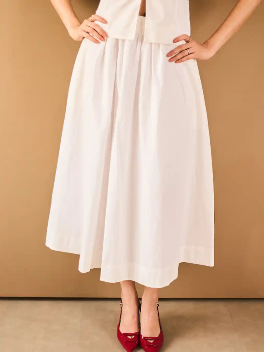 Buy Urban Suburban Pure Cotton A-Line Midi Skirt With Pockets - Main Image