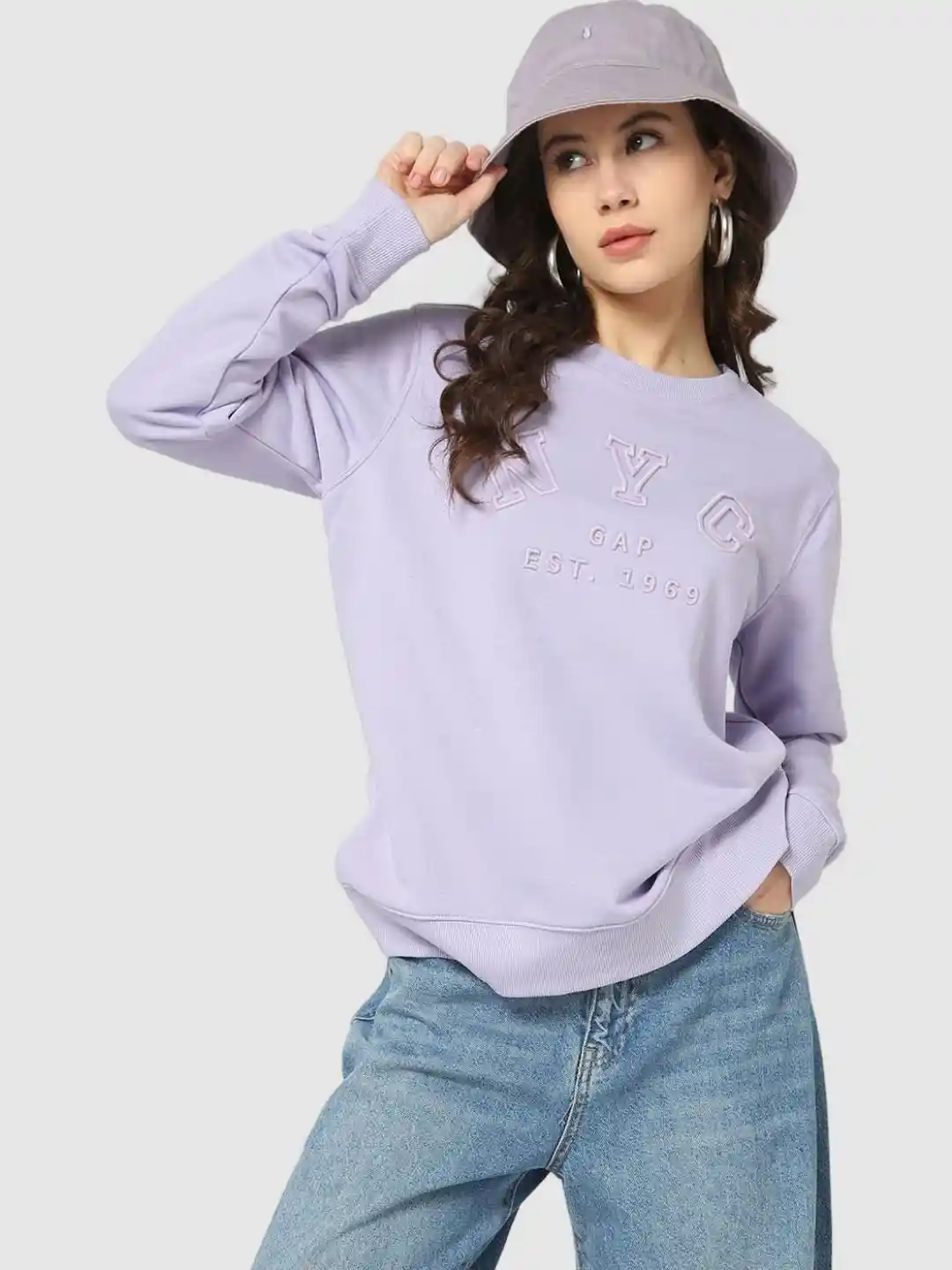Buy GAP Women Brand Logo Embroidered Relaxed Fit Crew-Neck