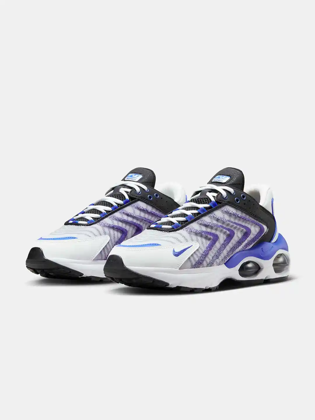 Buy Nike Air Max TW Men's Printed Lace-Ups Sneakers Casual Shoes