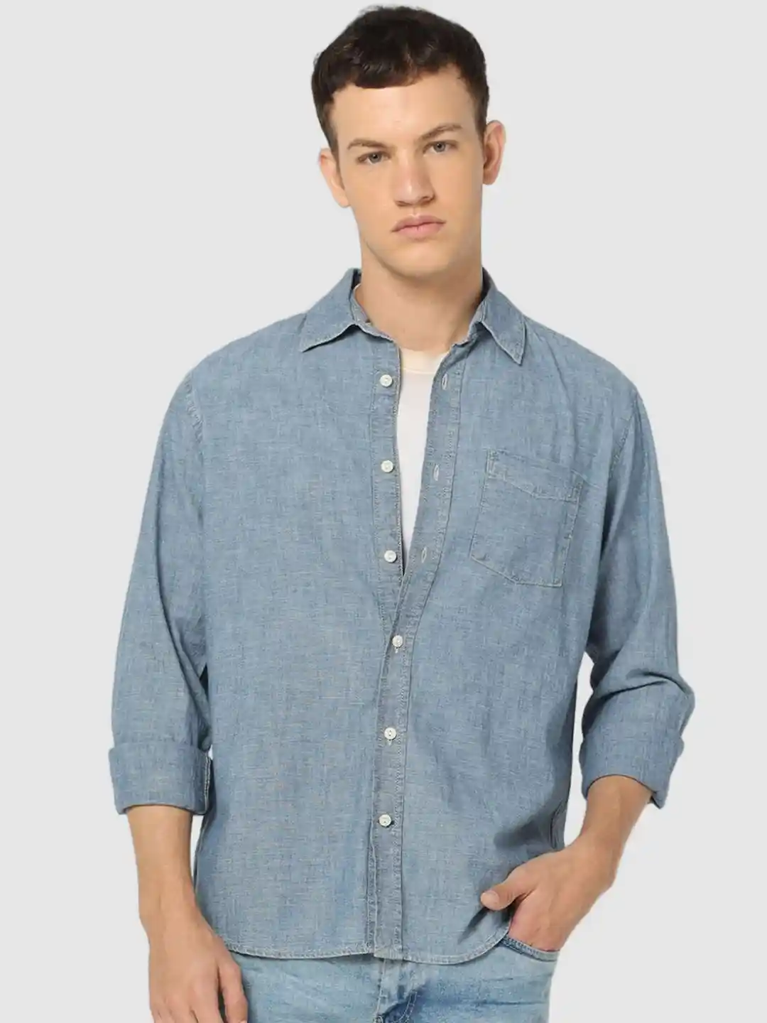 GAP Slim-Fit Spread Collar Chambray Weave Pure Cotton Shirt
