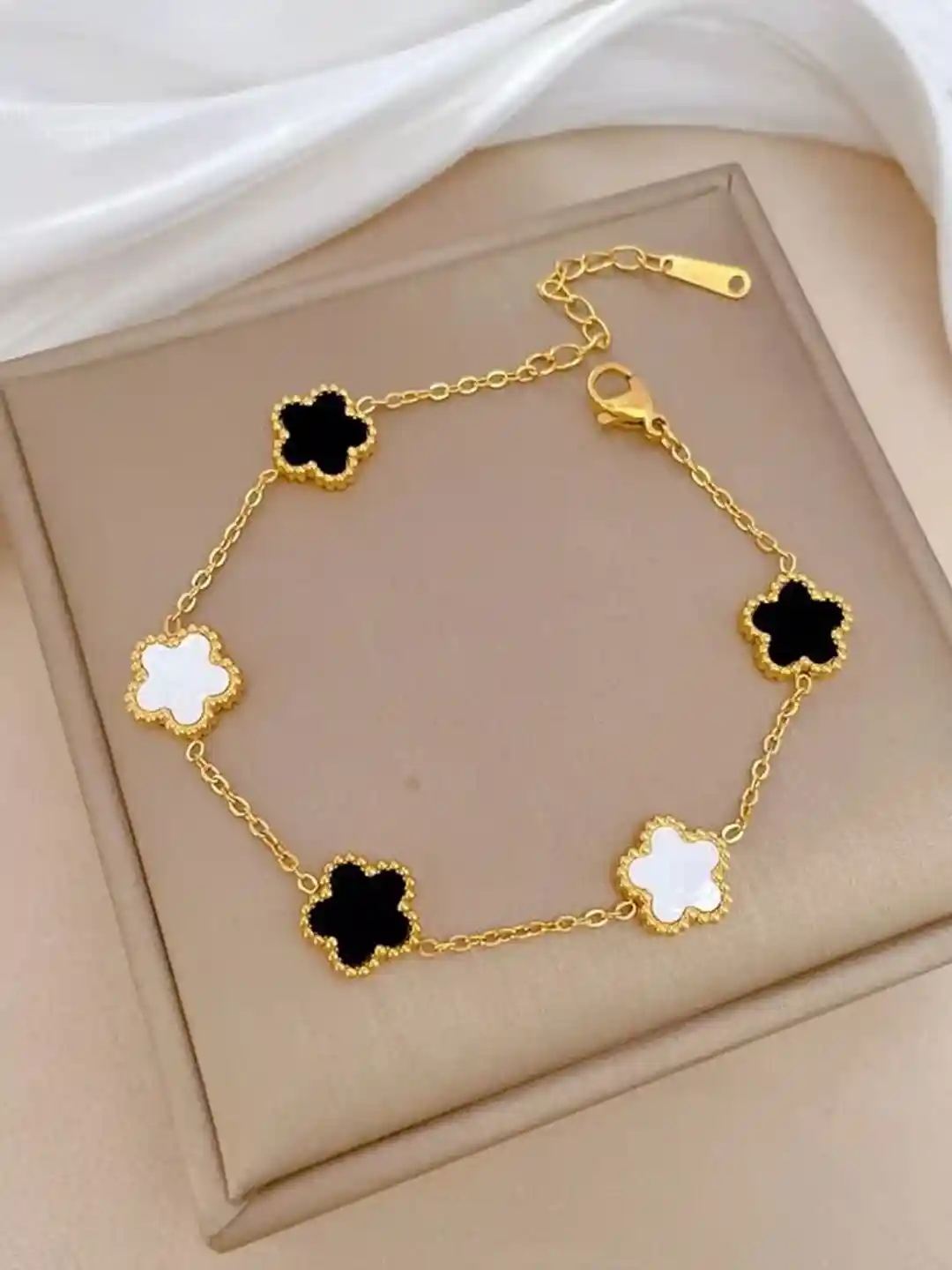 Gold Bracelet Victoria Secret Charm Bracelet Victoria's Secret