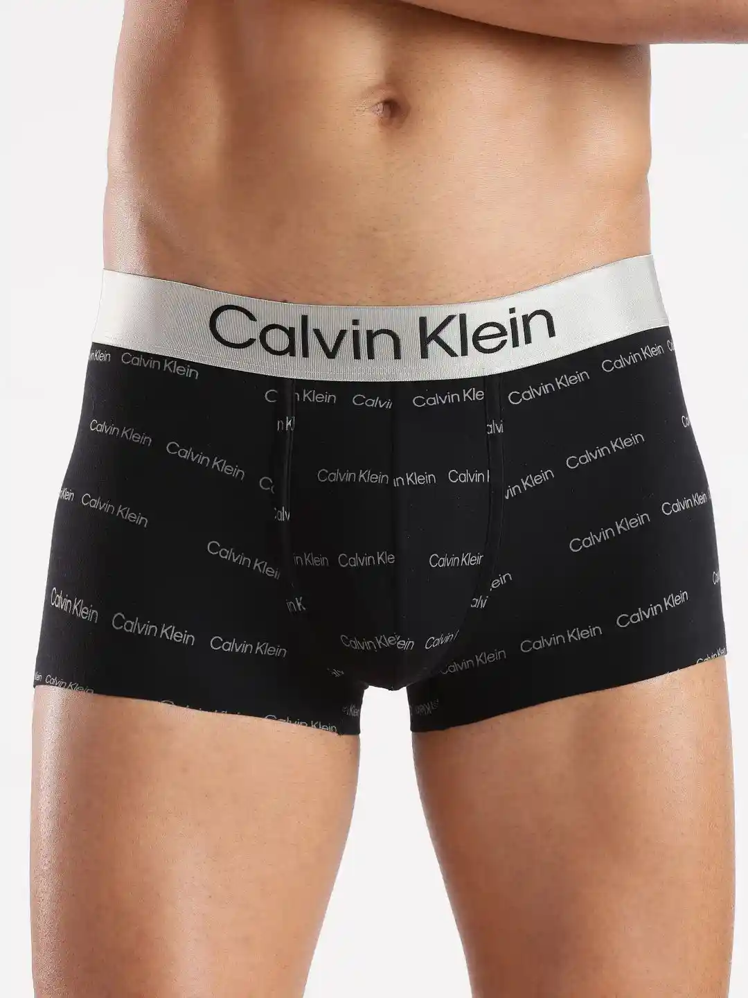 Buy Calvin Klein Underwear Printed Low Rise Trunk NB4127003