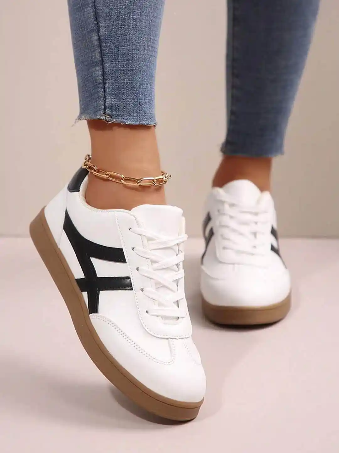 Designer Sneakers Best Women's Casual Sneakers 218 Latest