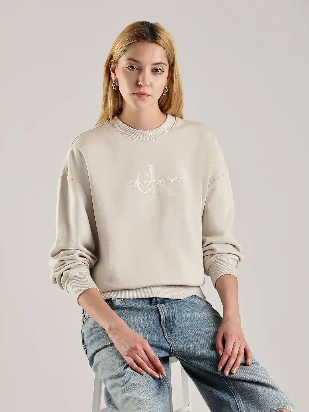 Buy Calvin Klein Jeans Women Organic Cotton Printed Long Sleeves