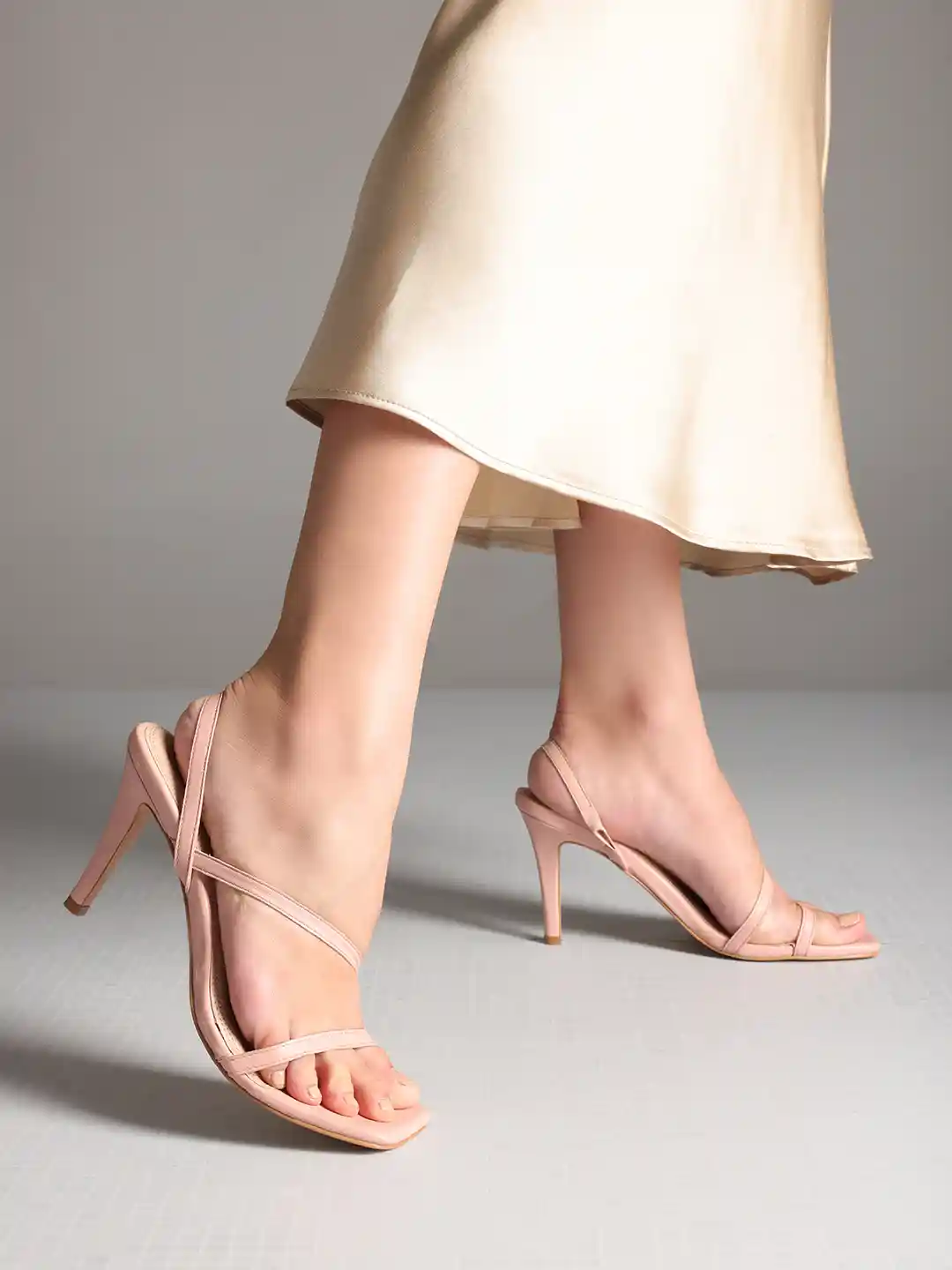 Kenneth Cole Slim Heeled Sandals