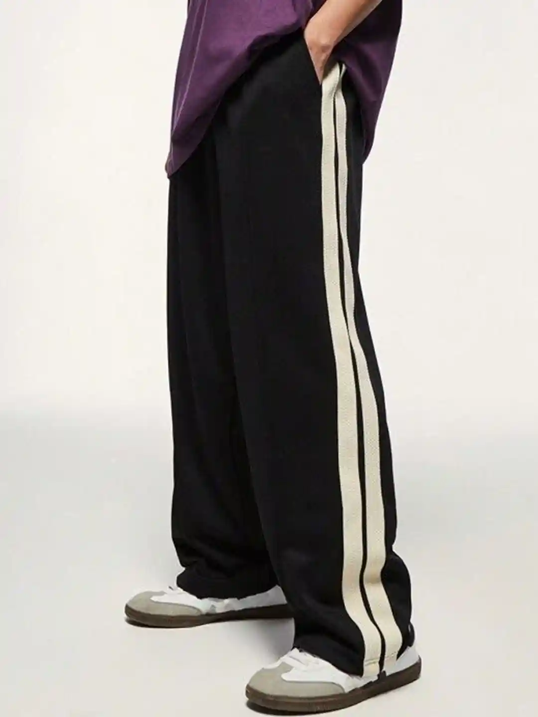Buy The Modern Soul Men Mid Rise Loose Fit Track Pant Track