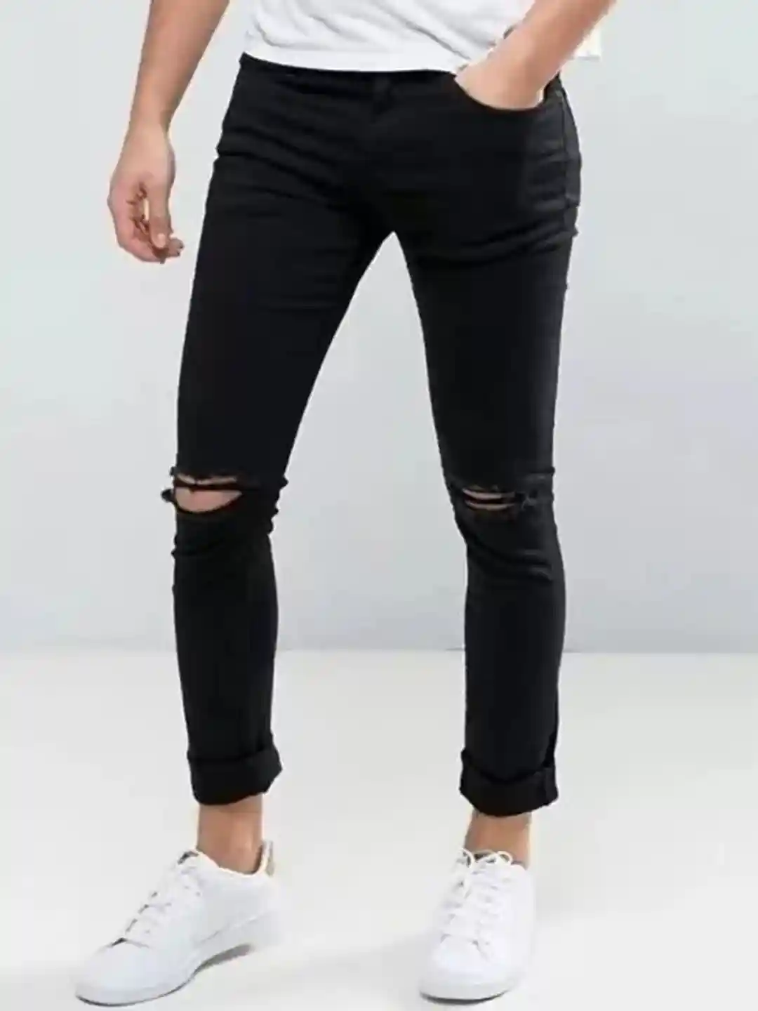 Buy LINARIA Men Classic Slim Fit Slash Knee Mid-Rise Jeans Jeans