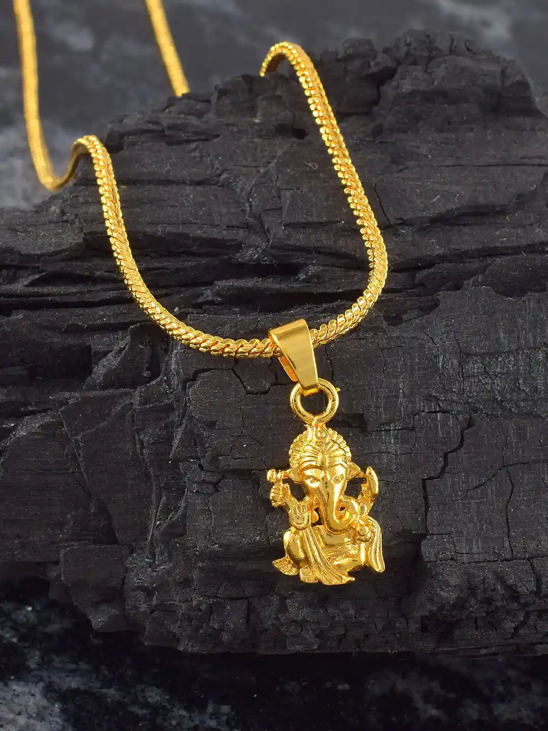 Ganesh Ji Childrens Gold Pendants Malabar Gold And Diamonds 22k