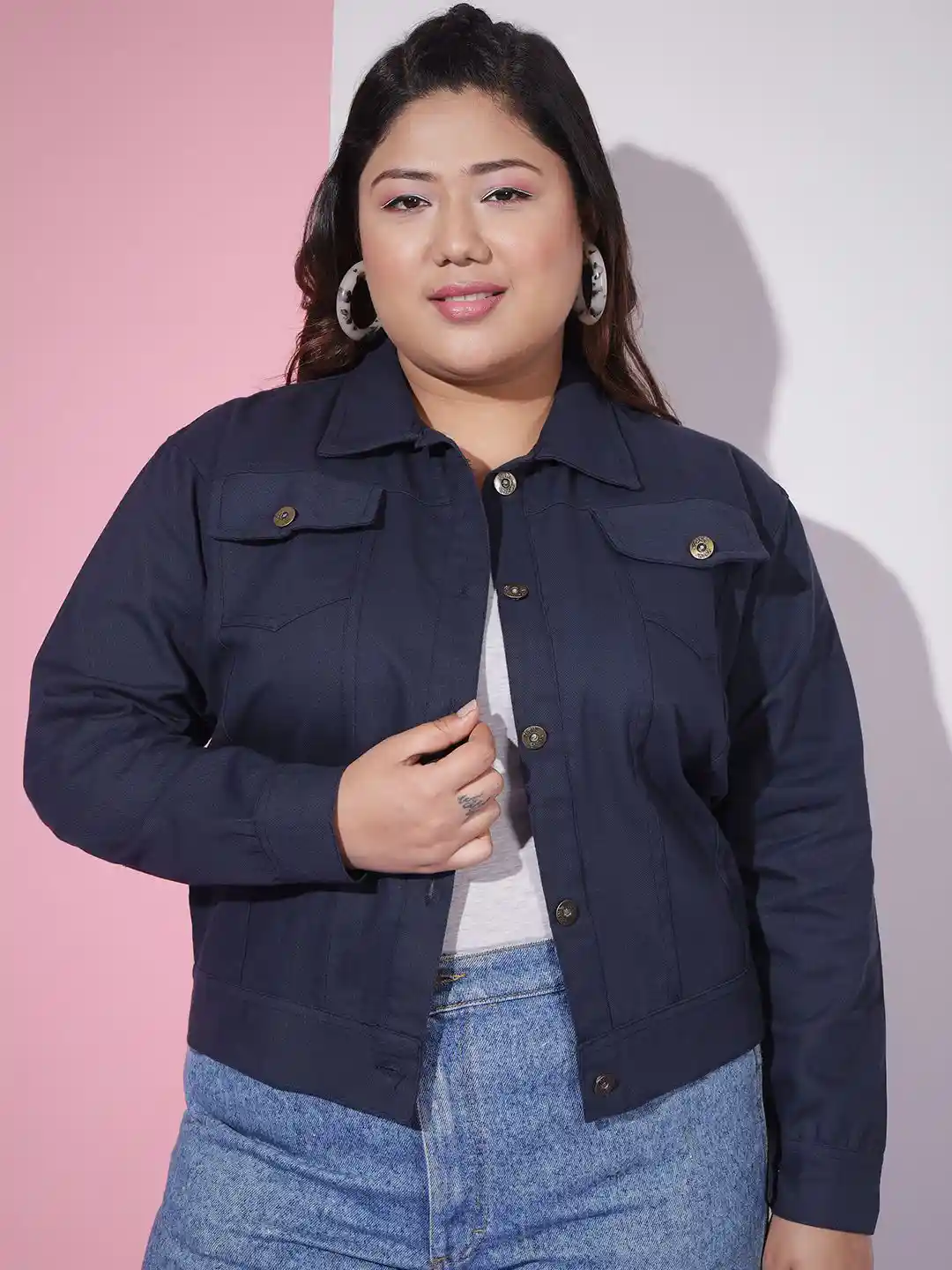 QIOA Plus Size Spread Collar Lightweight Utility Pockets Denim Jacket