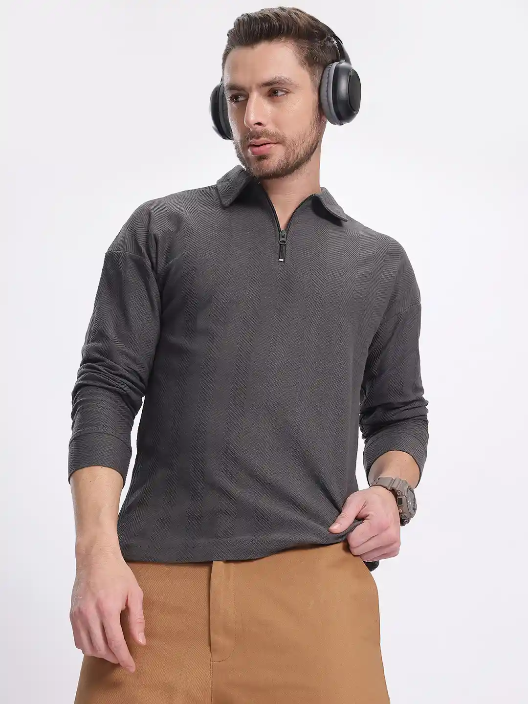 glitchez Easy Textured Half Zipper Polo Sweatshirt