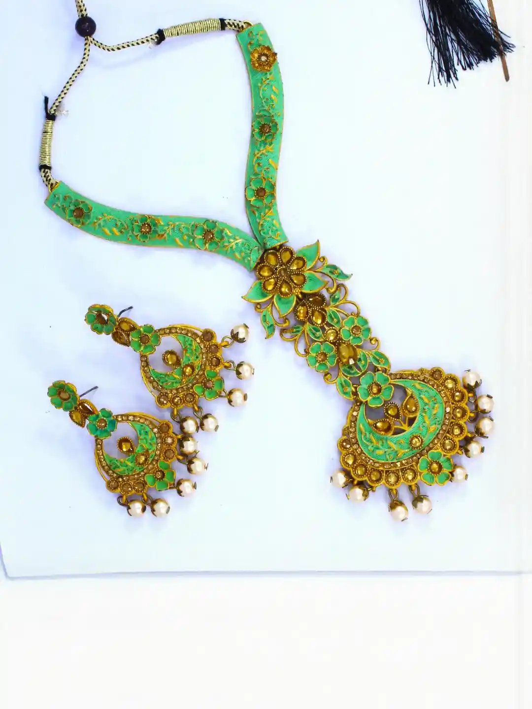 Buy Guarantee Ornament House Brass Gold-Plated Jewellery Set