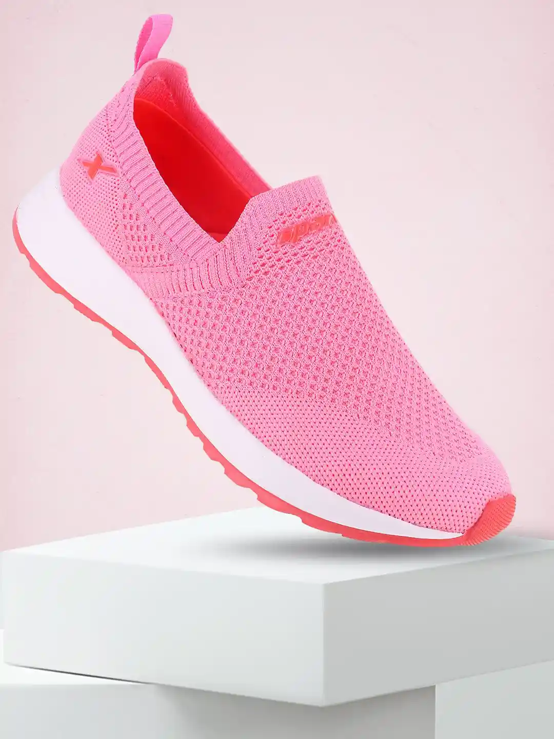 Sparx Women Mesh Slip-On Walking Shoes