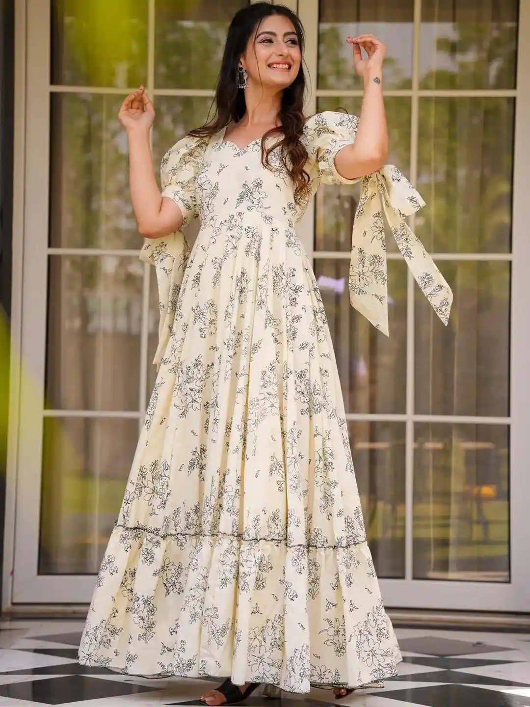 Myntra Piece Floral Maxi Dress Buy Floral Crepe Maxi Dress Online