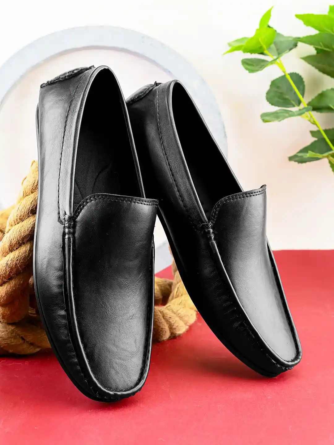 Provogue Men Solid Leather Everyday Sneakers