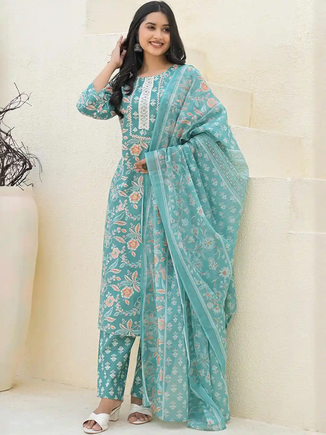 Buy Peachmode Women Floral Printed Regular Thread Work Kurti with