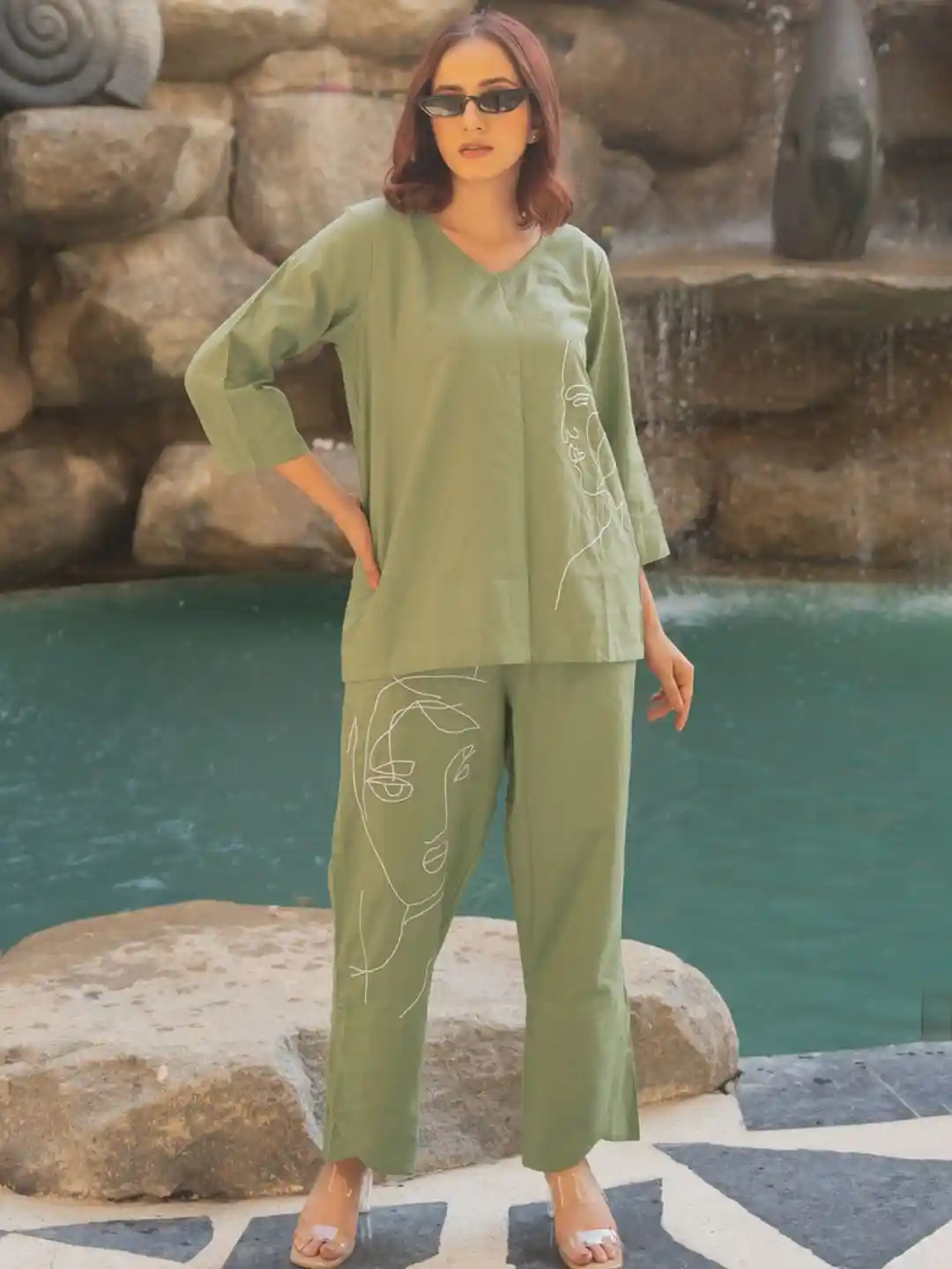 Buy MIRCHI FASHION Embroidered Top With Trousers Co-Ords Co-Ords