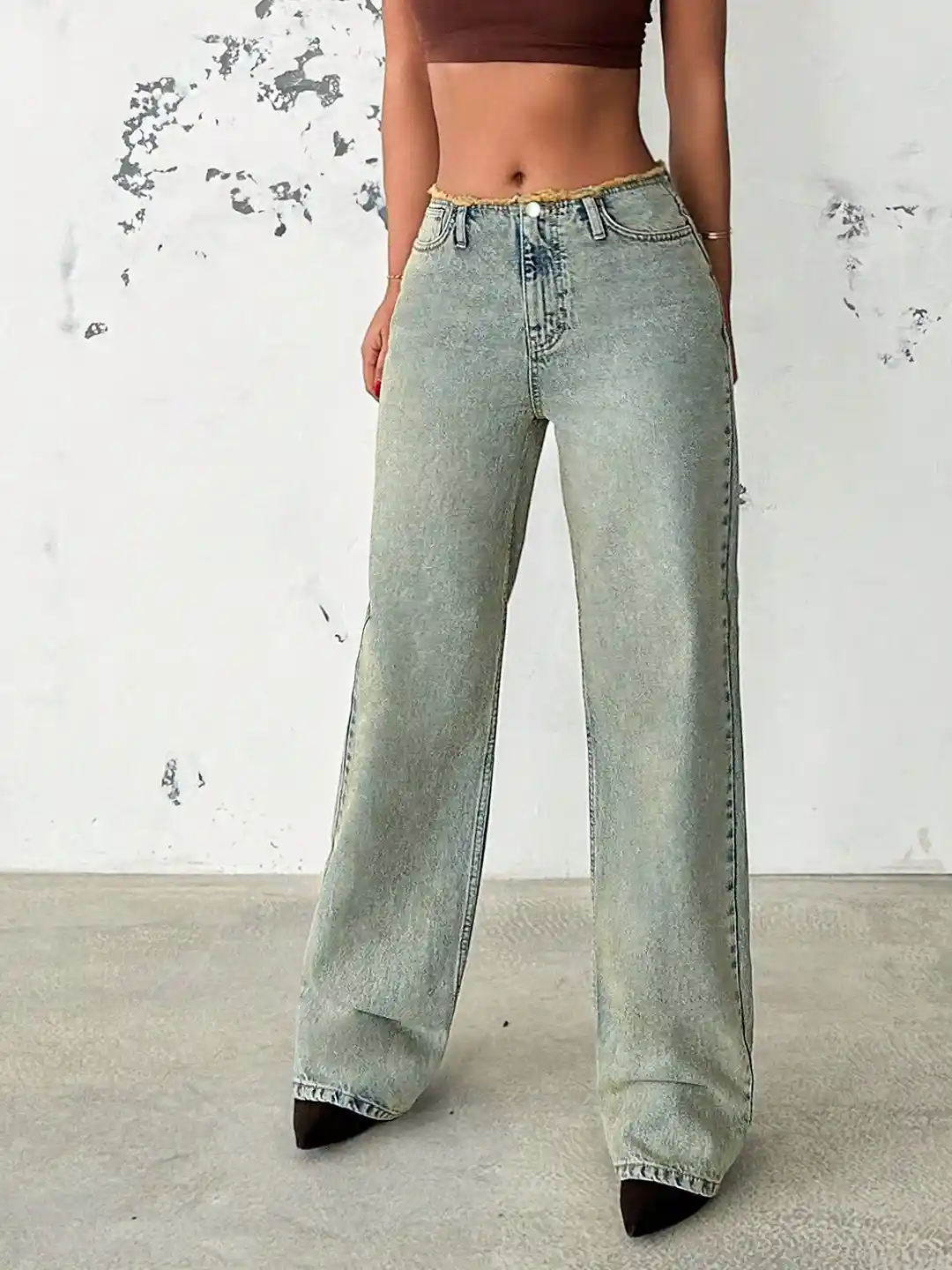 Buy Off Duty India Women Straight Fit Mid-Rise Low Distress Heavy