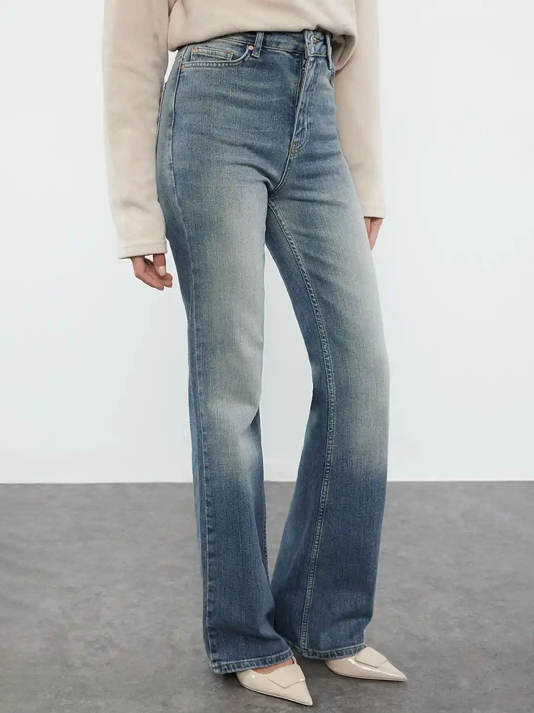 Buy Trendyol Women Bootcut Heavy Fade Jeans Jeans for Women