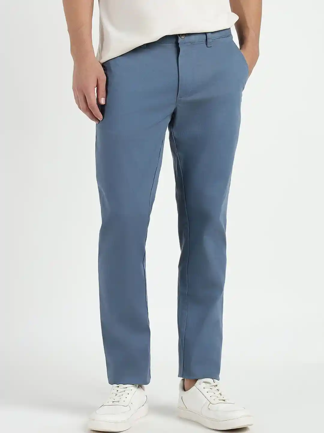 Buy GANT Men Solid Mid-Rise Relaxed Slim Fit Trousers Trousers