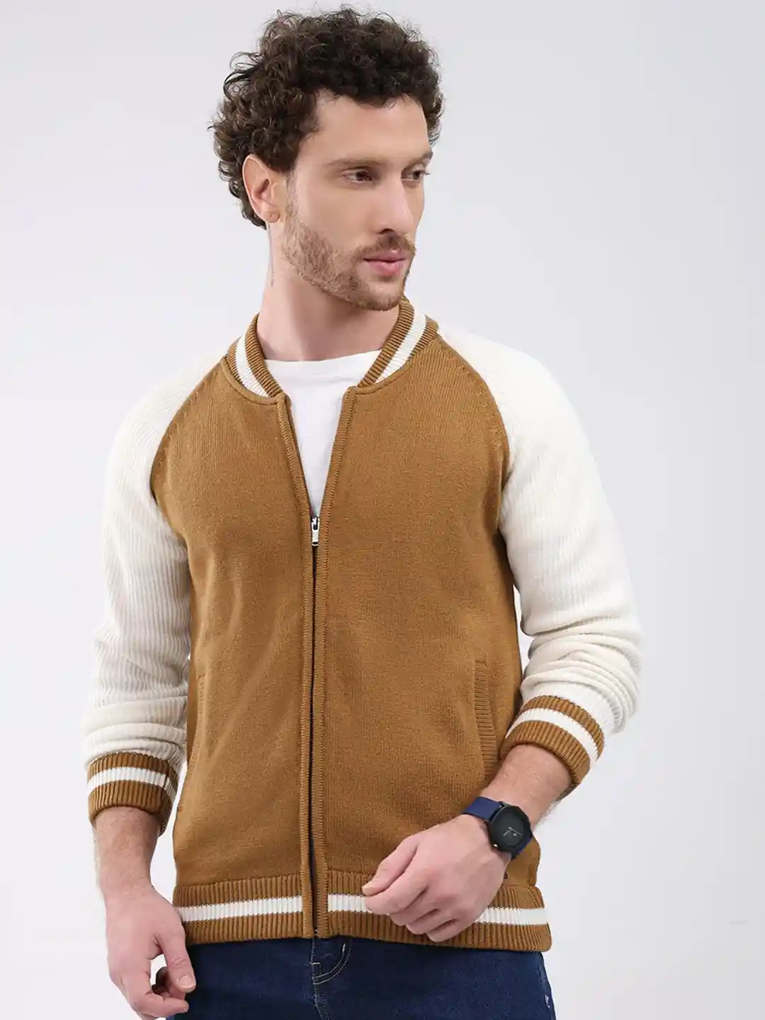 Monte Carlo Men Colourblocked Woollen Round Neck Full Sleeve Cardigan