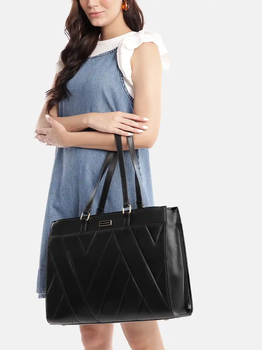 Buy Van Heusen Quilted Structured 14 Inch Laptop Shoulder Bag