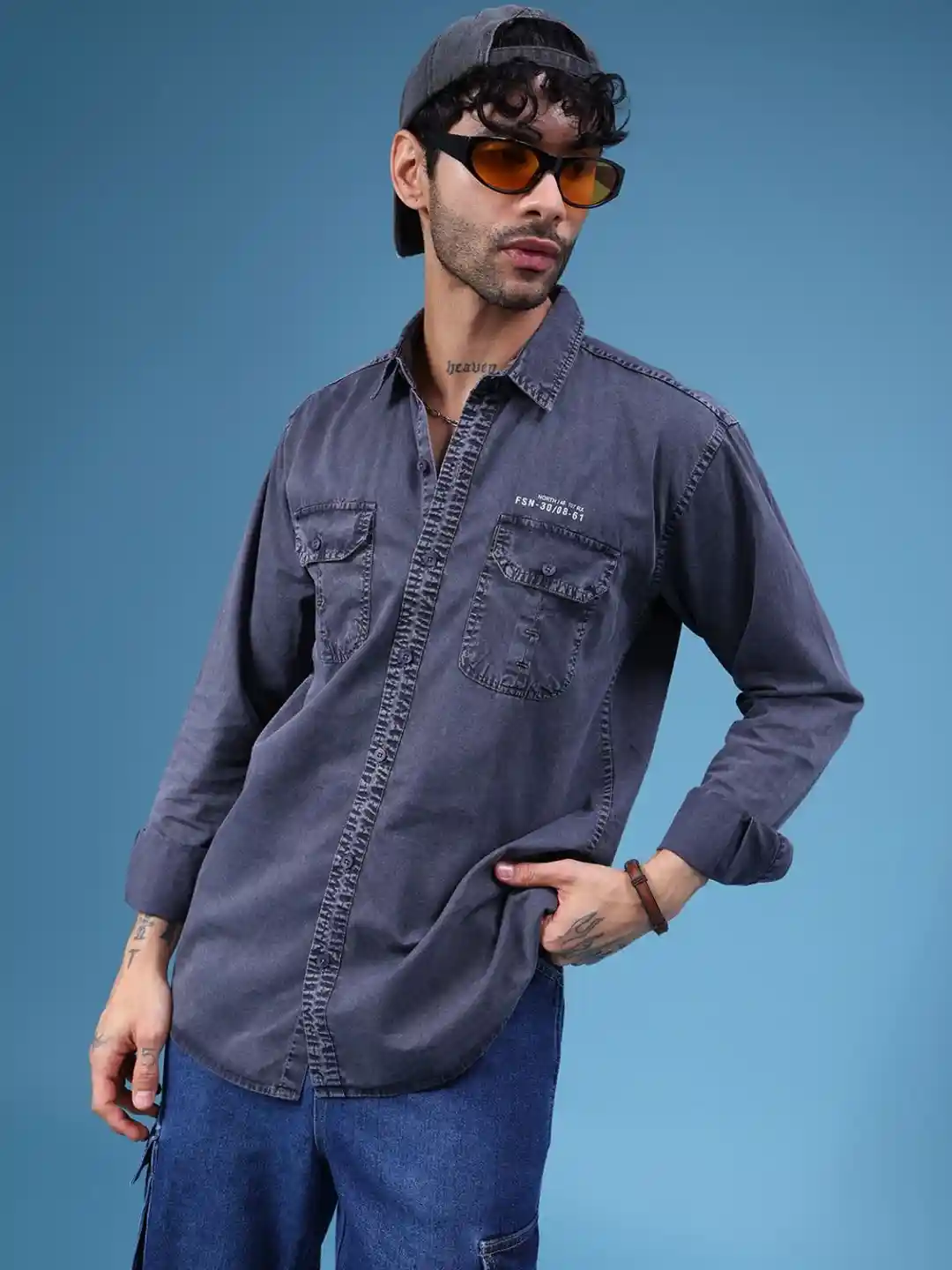 LIMEROAD Men Grey Self Design Denim Spread Collar Casual Shirt