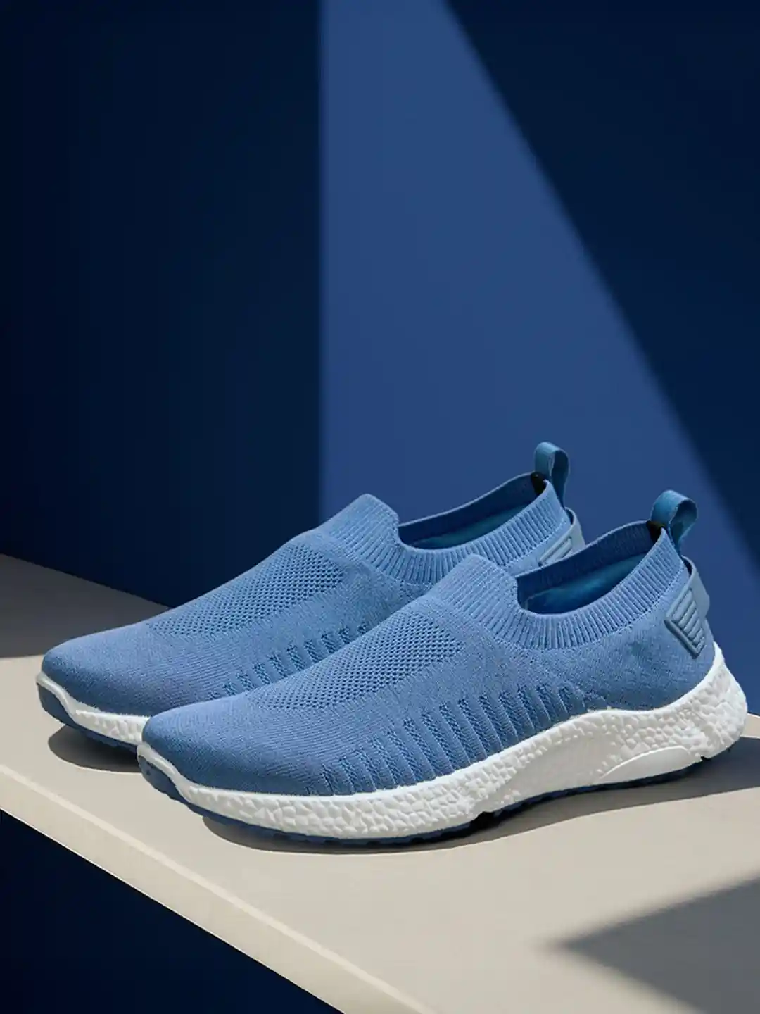 NEEMANS Men Woven Design Slip-On Sneakers