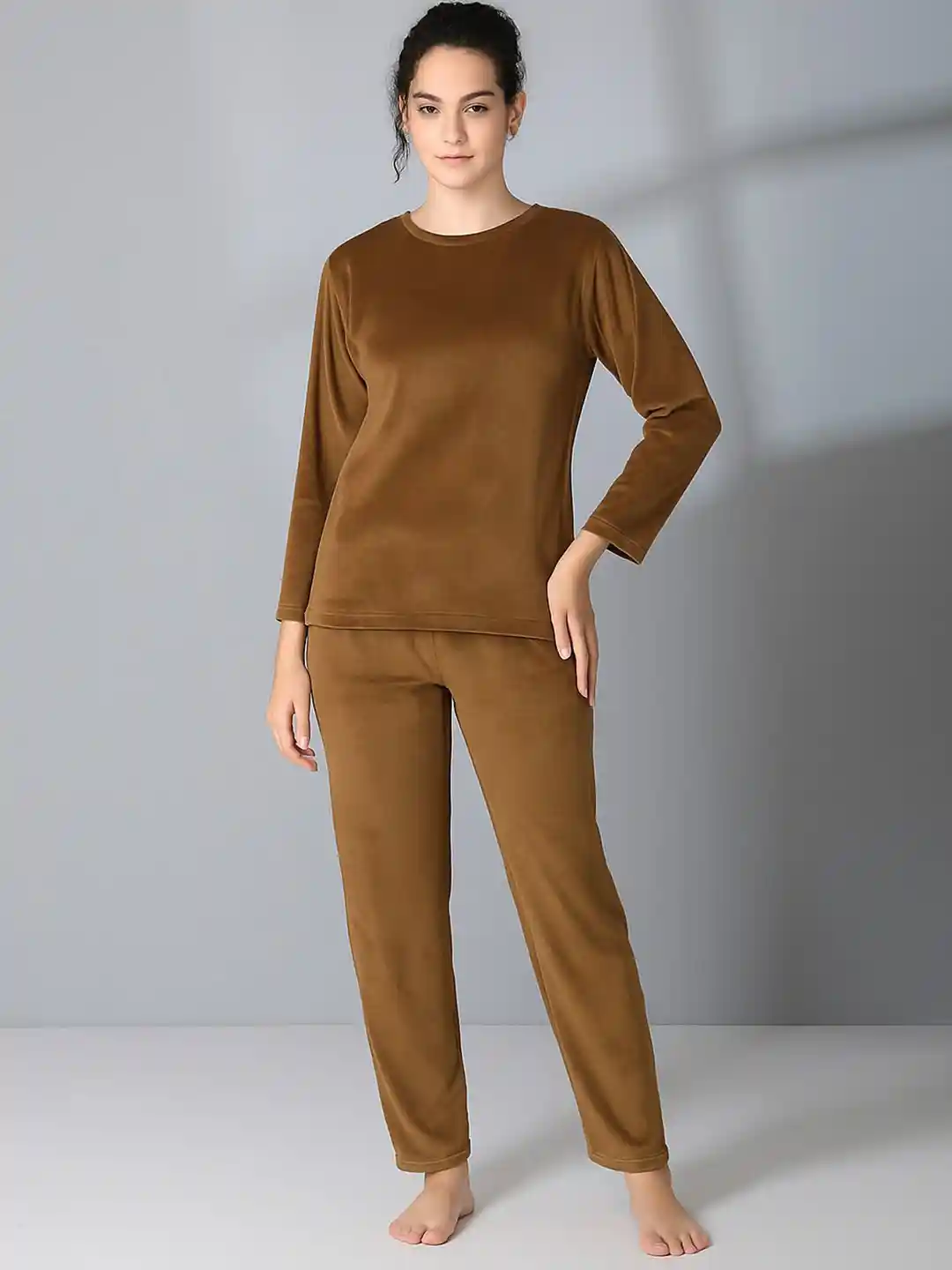 ETC Women Round Neck Long Sleeves Velvet T-shirt Pyjamas Night suit