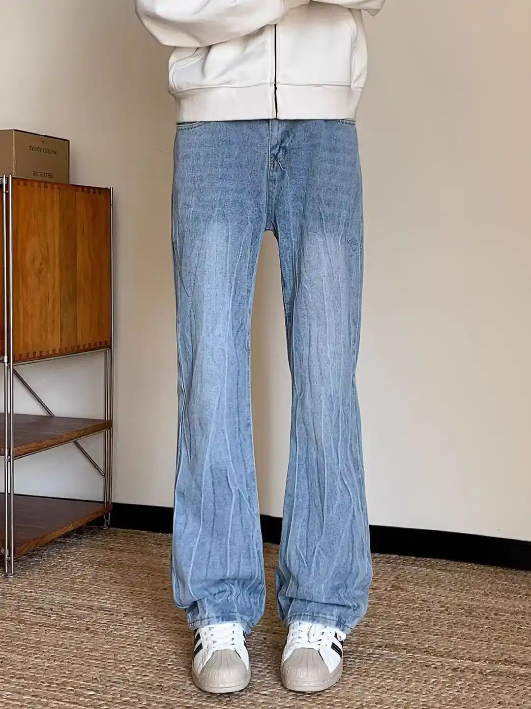 Buy StyleCast x Revolte Men Wide Leg Mid-Rise Medium Shade Jeans