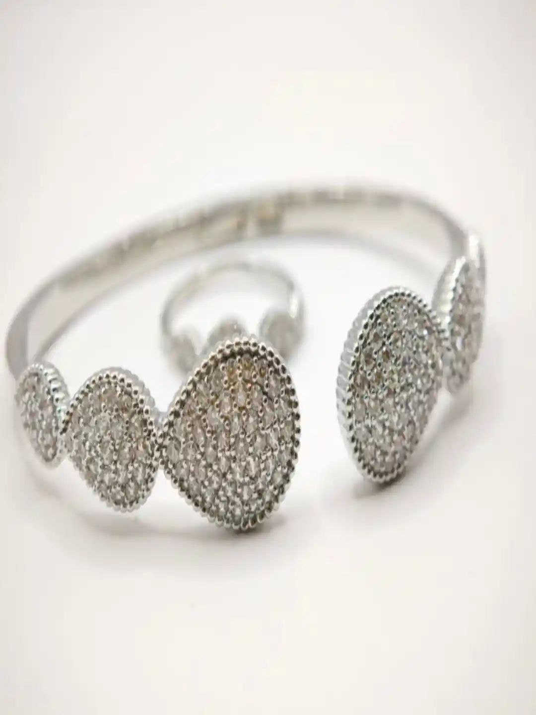 Buy SAPRAA TRENDS Women Rhodium-Plated Stainless Steel Zircon Cuff