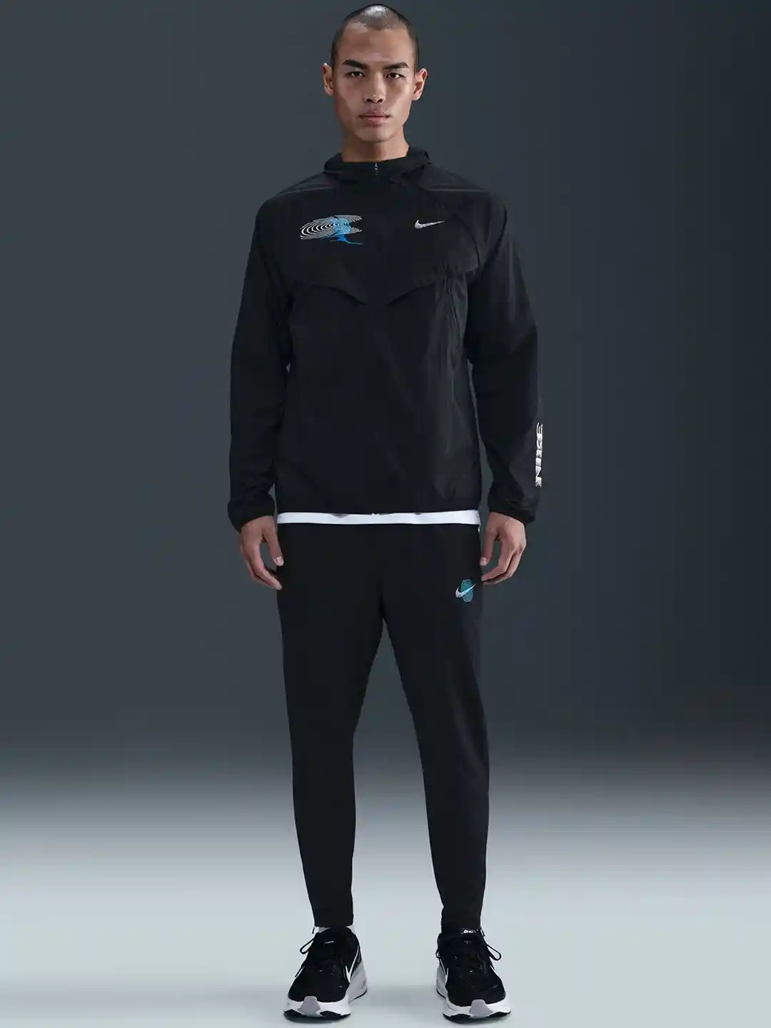 Buy Nike Stride Men's UV Repel Running Jacket Jackets for Men