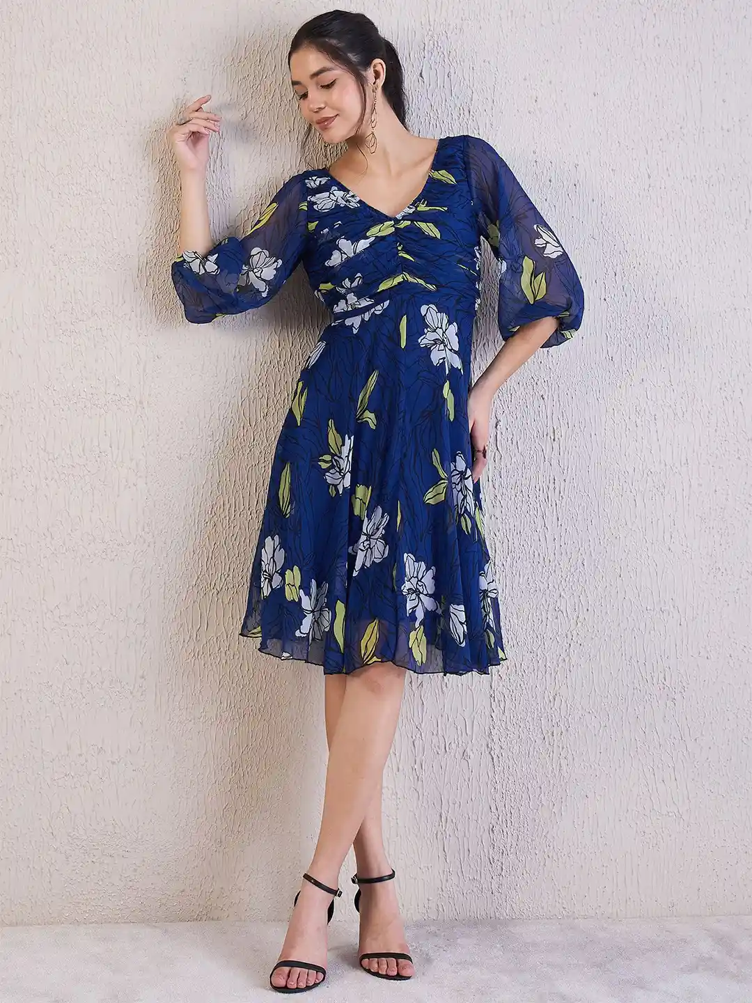 Antheaa Women Floral Print V-Neck Puff Sleeves Chiffon Knee Length Empire  Dress