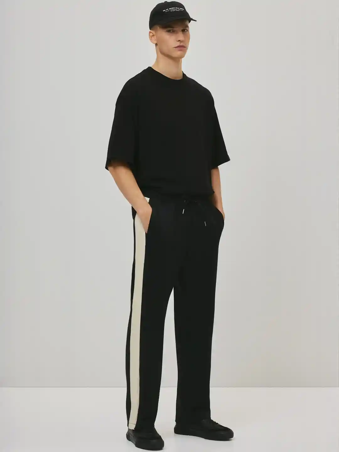 Buy H&M Men Relaxed Fit Sweatpants With Side Stripes Track Pants