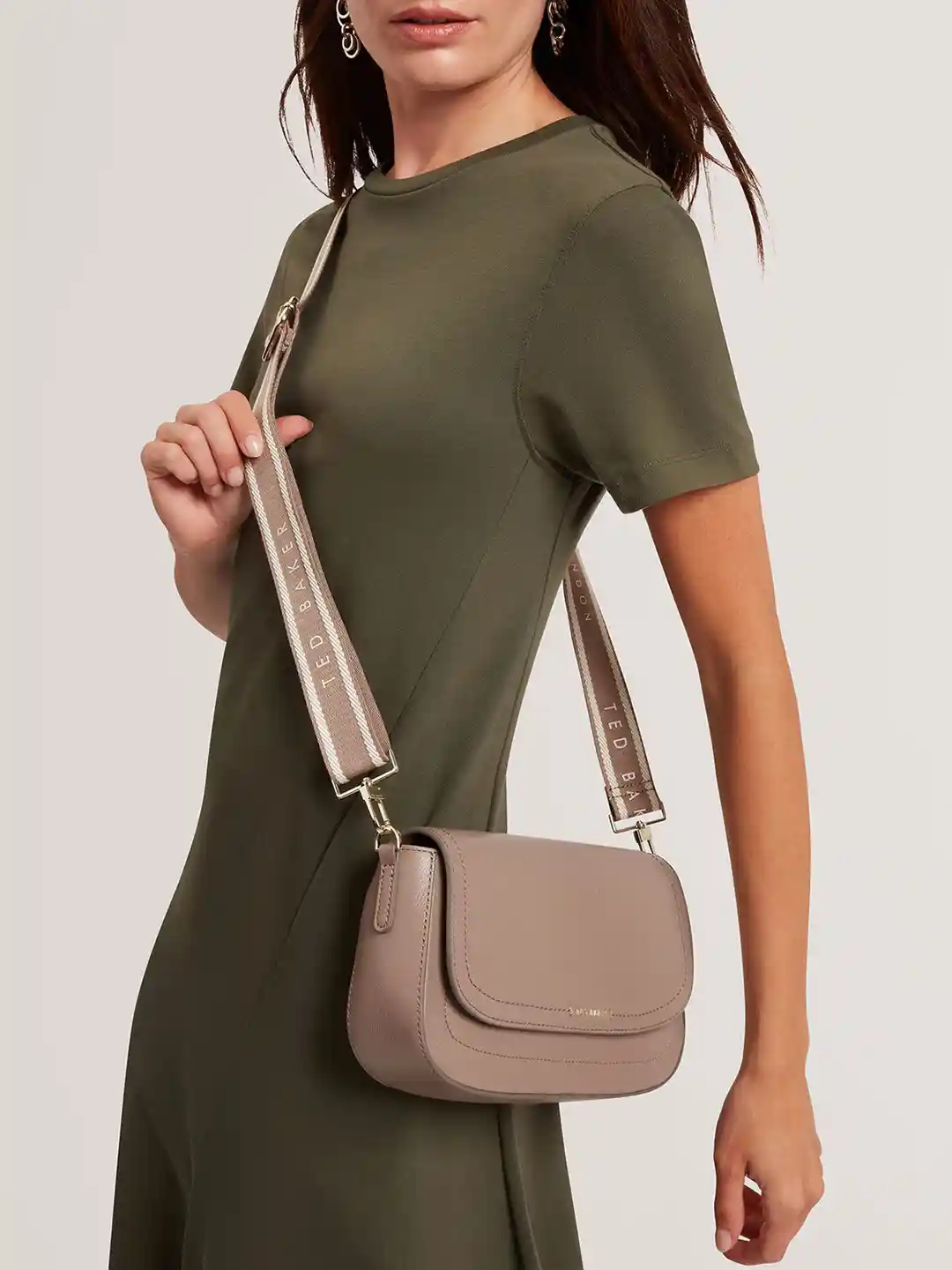 Buy Ted Baker Women Textured Crossbody Bow Detail Sling Bag