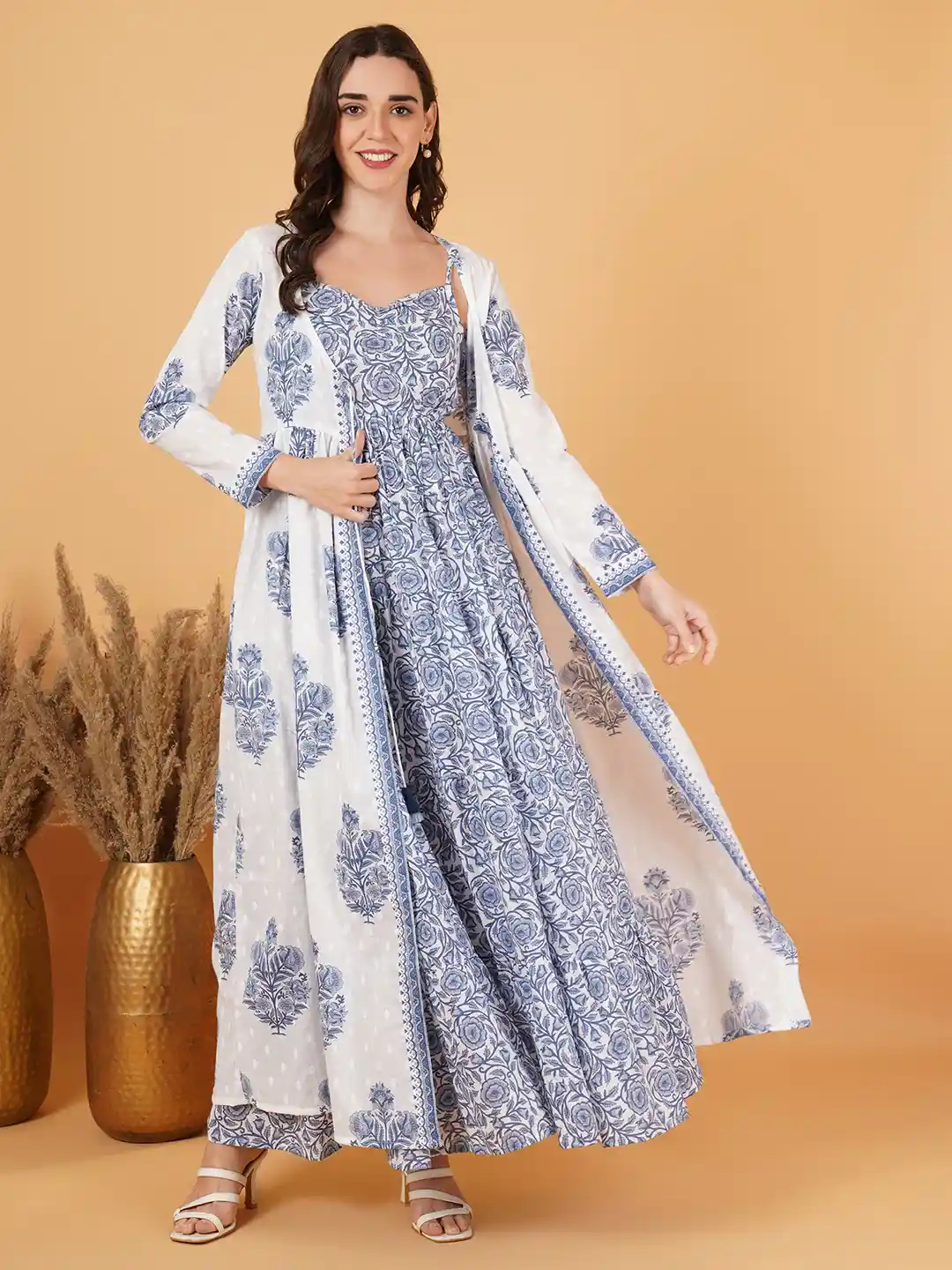 Buy COTLAND FASHION Floral Printed Fit Flared Cotton Shrug With