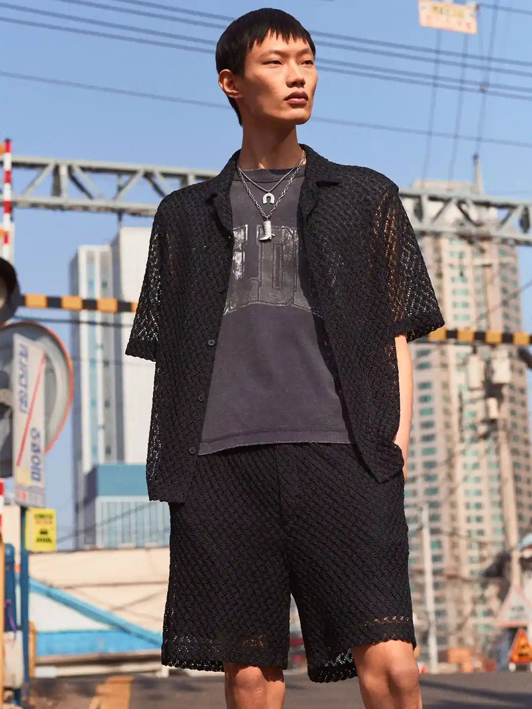 H&M Relaxed Fit Crochet-Look Shorts