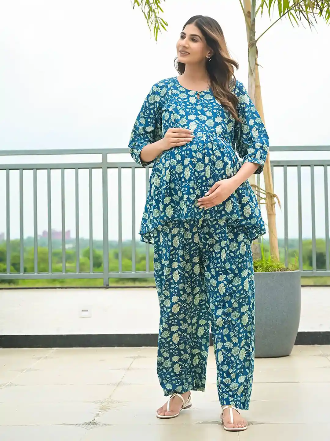 Buy Aujjessa Women Printed Cotton Maternity Feeding Night Suit - Main Image