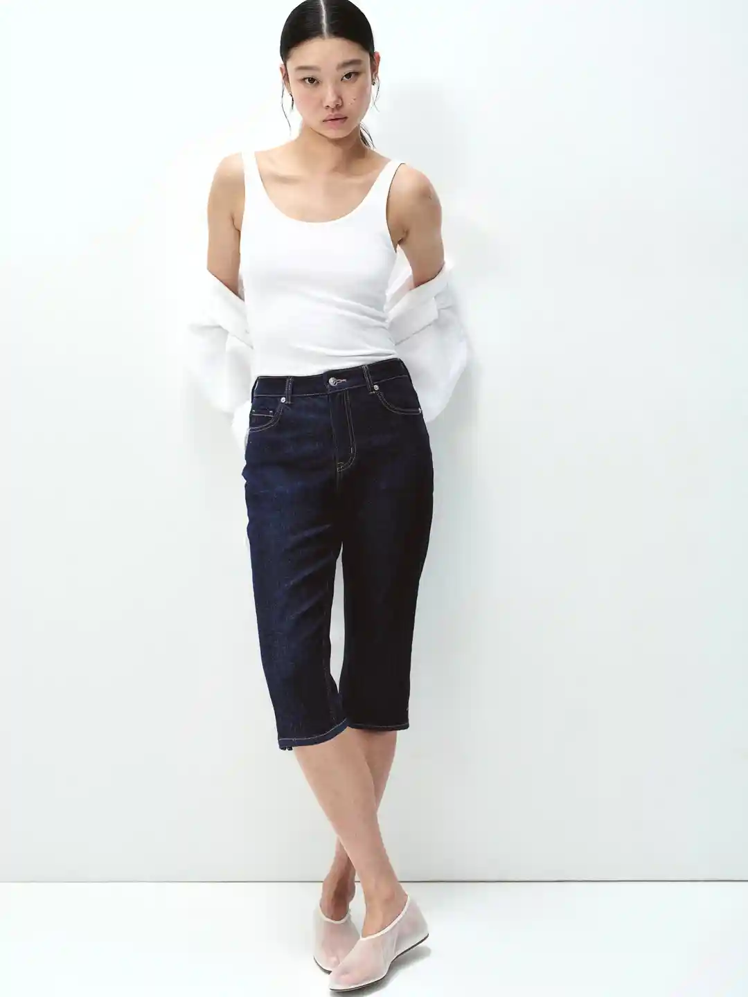 Buy H&M Slim Straight High Capri Jeans Jeans for Women 32558210