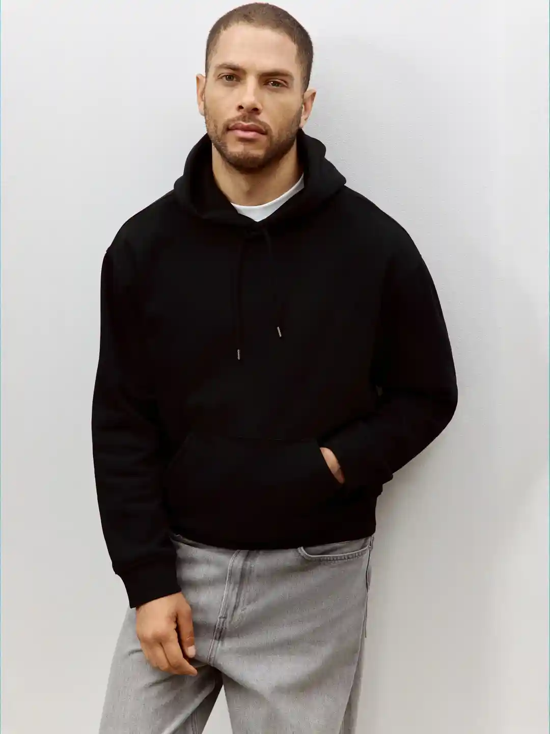 Buy H&M Men Black Relaxed Fit Hoodie Sweatshirts for Men