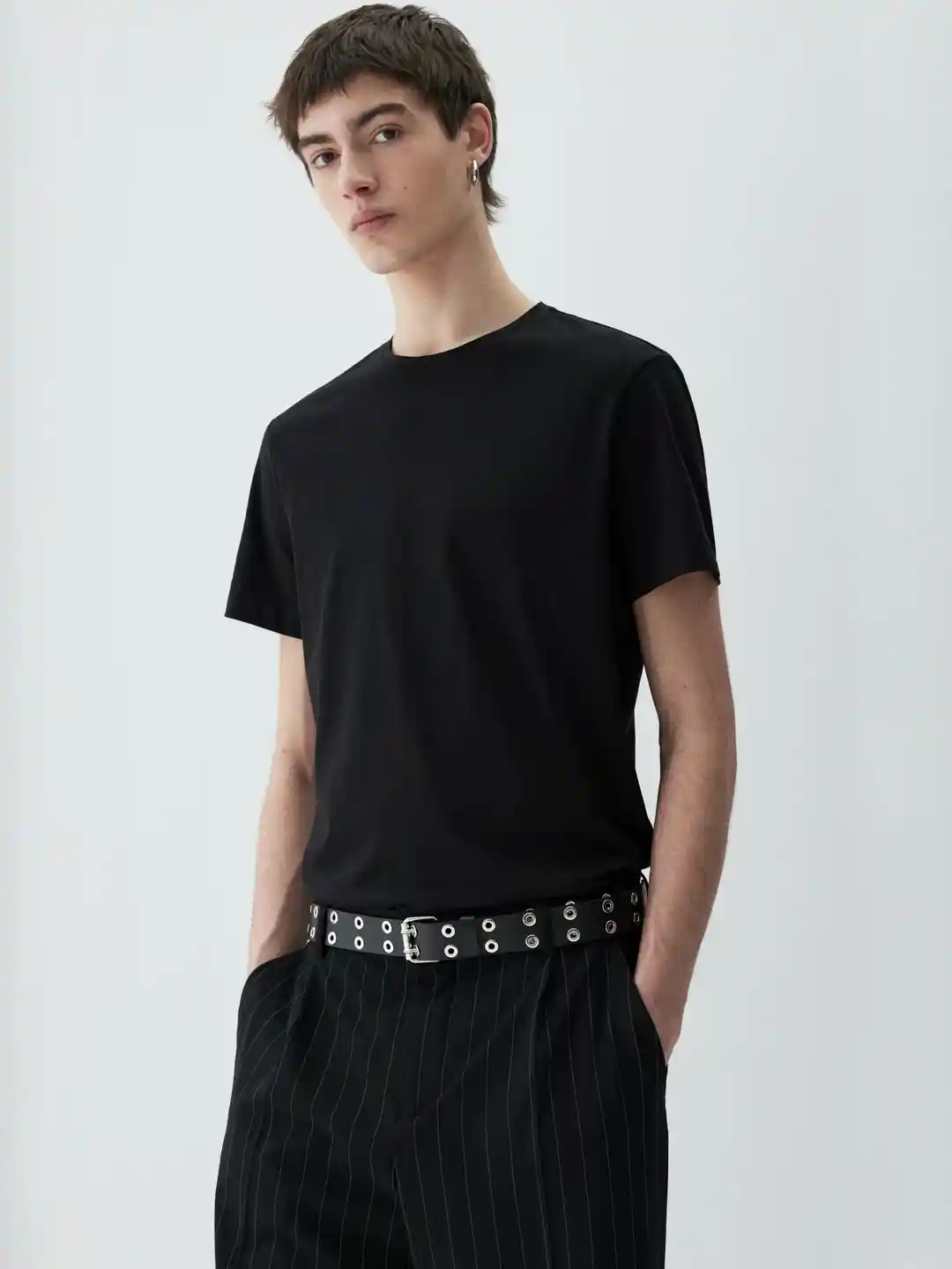 Buy H&M Men Black COOLMAX Slim Fit T-shirt Tshirts for Men