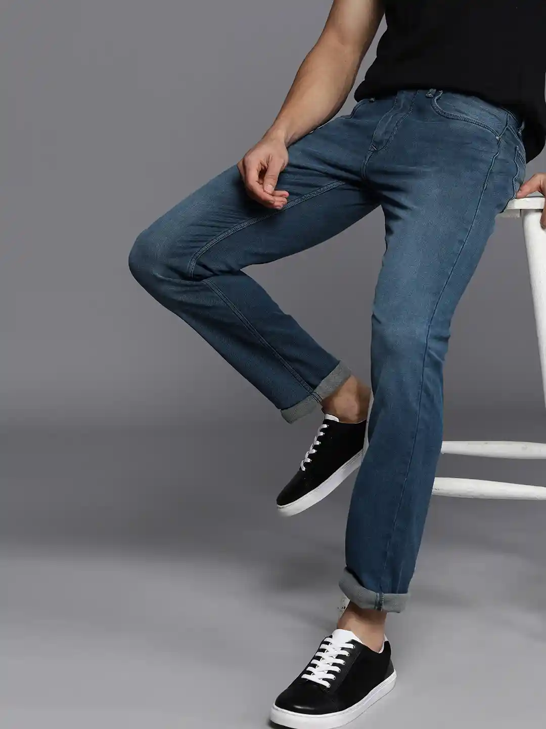 Louis Philippe Jeans Men Navy Blue Slim Fit Low-Rise Light Fade Bleached  Stretchable Jeans